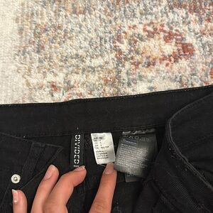 BLACK H&M JEANS. Brand new w/o tag!!
